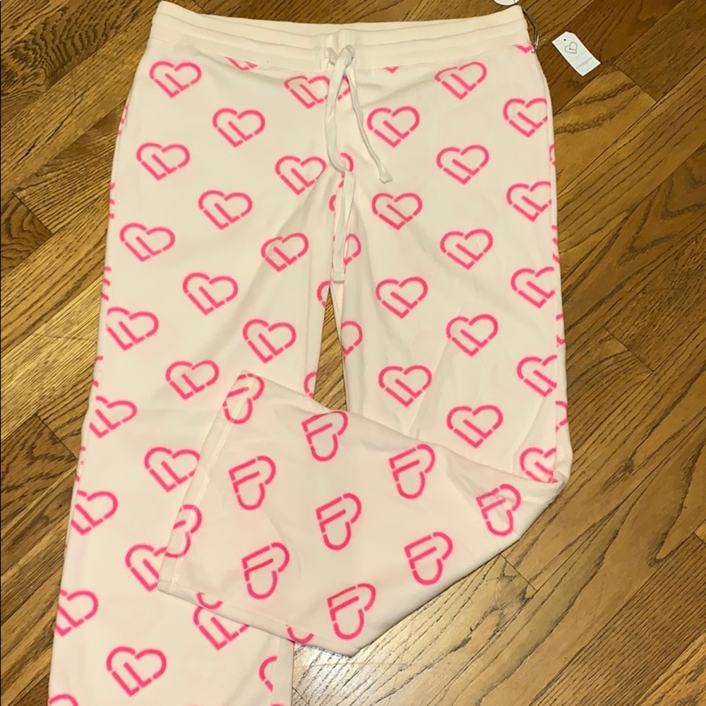 Aeropostale pajama bottoms Valentines heart XL M L